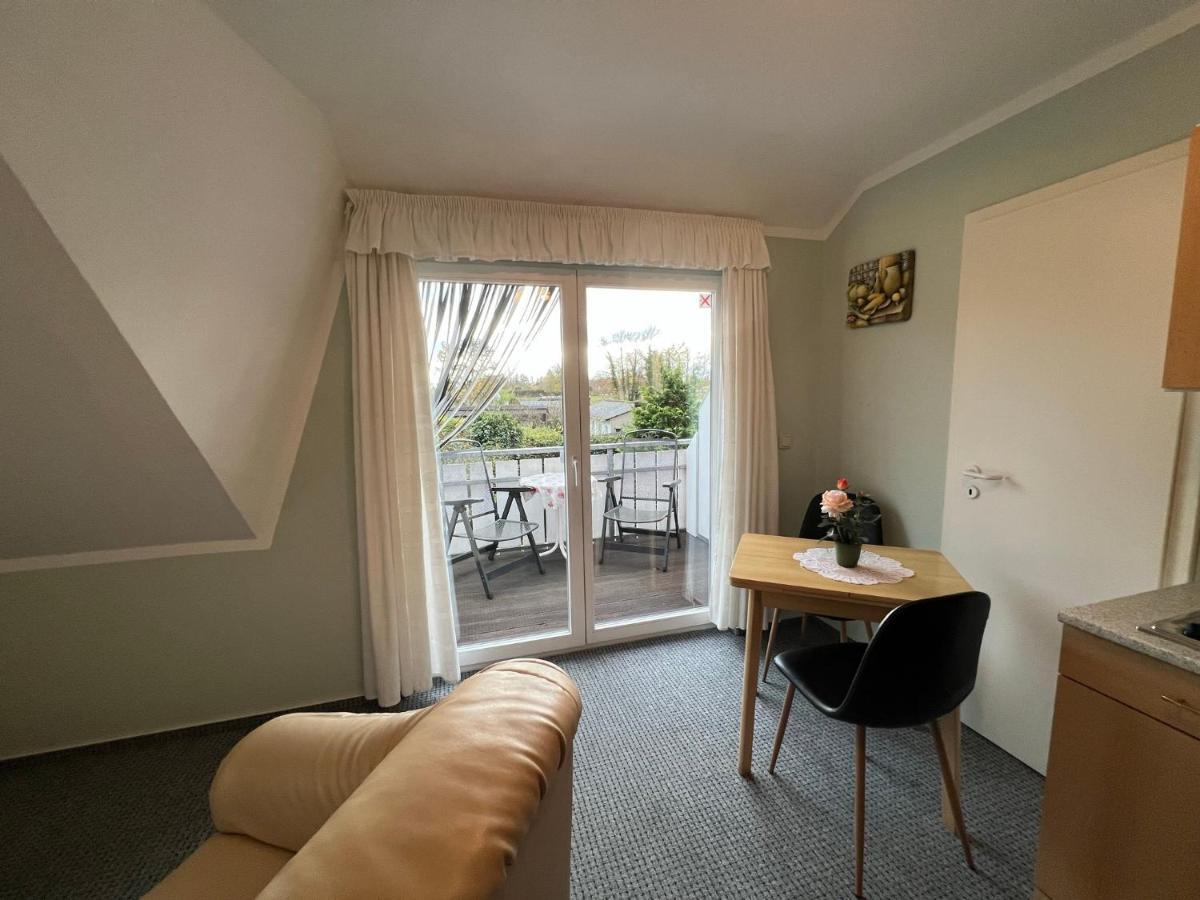 Buhne IV Og Apartment Wieck Bagian luar foto